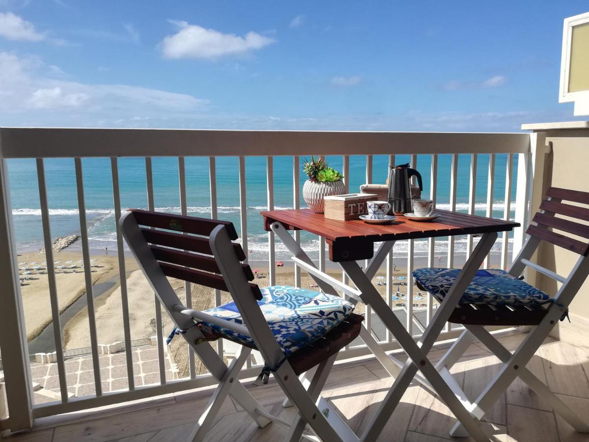 La Terrazza Sul Tirreno Apartment Nettuno Exterior foto