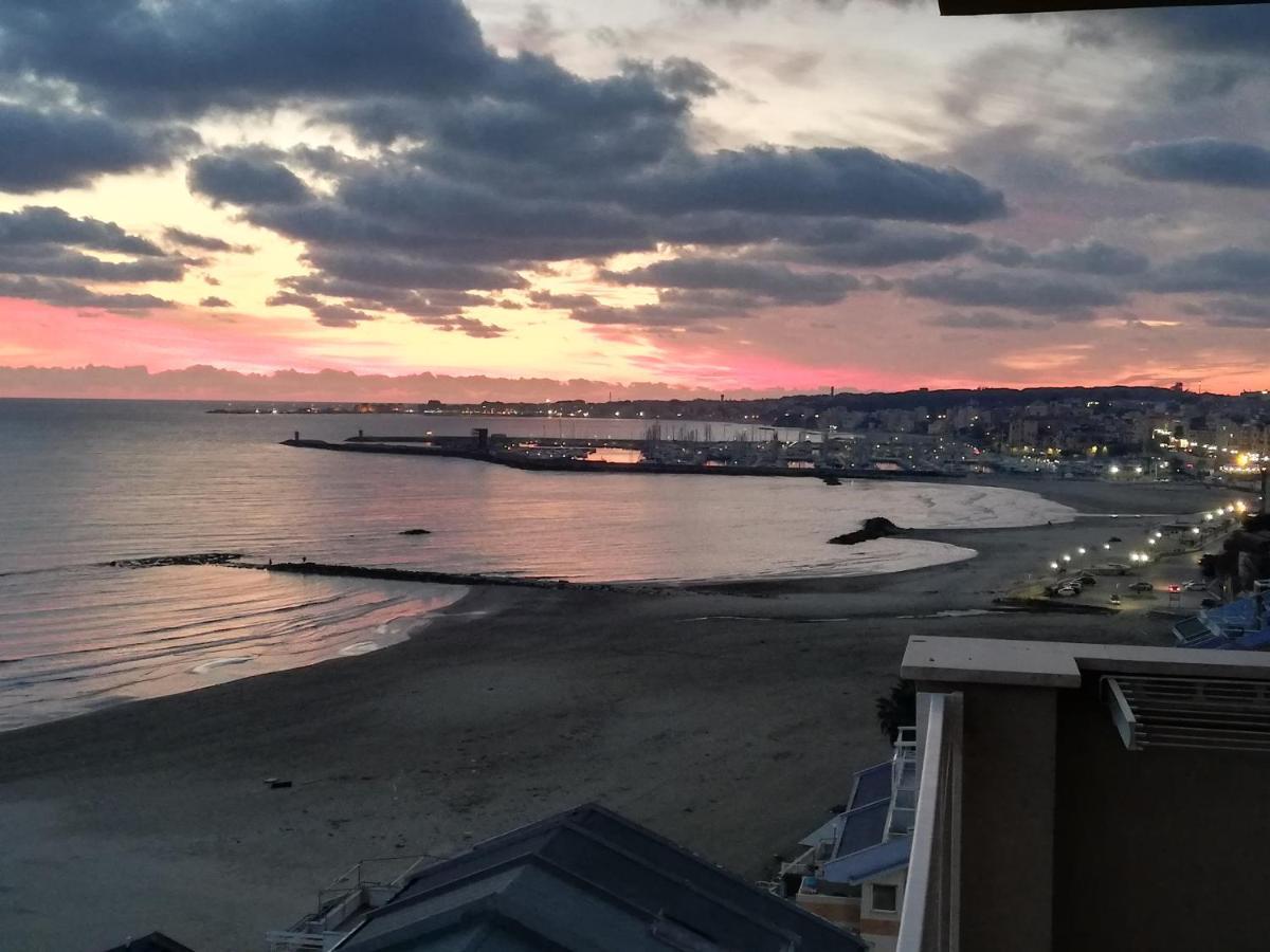 La Terrazza Sul Tirreno Apartment Nettuno Exterior foto